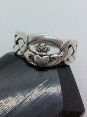 925 Silver Claddagh Ring Hands Heart
